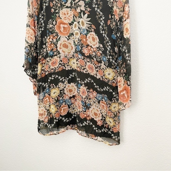 LAVENDER BROWN Black Floral V-Neck Long Sleeve Shift Mini Dress Small - Picture 2 of 8